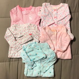 Girls Carter’s newborn onesie sleepers